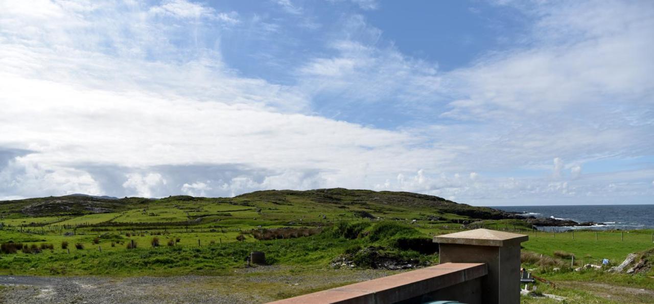 Sea View Apartment Downings Esterno foto