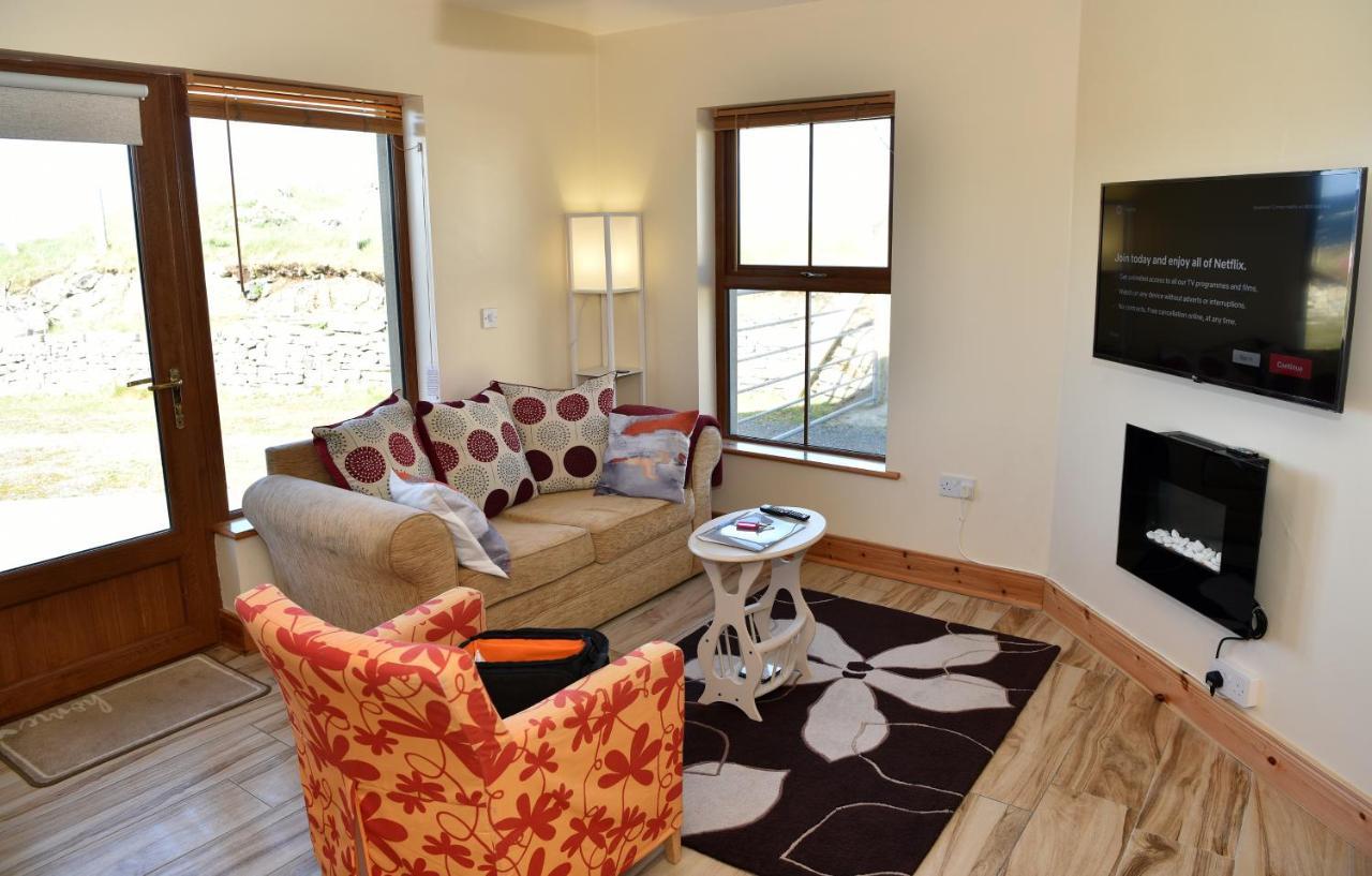 Sea View Apartment Downings Esterno foto